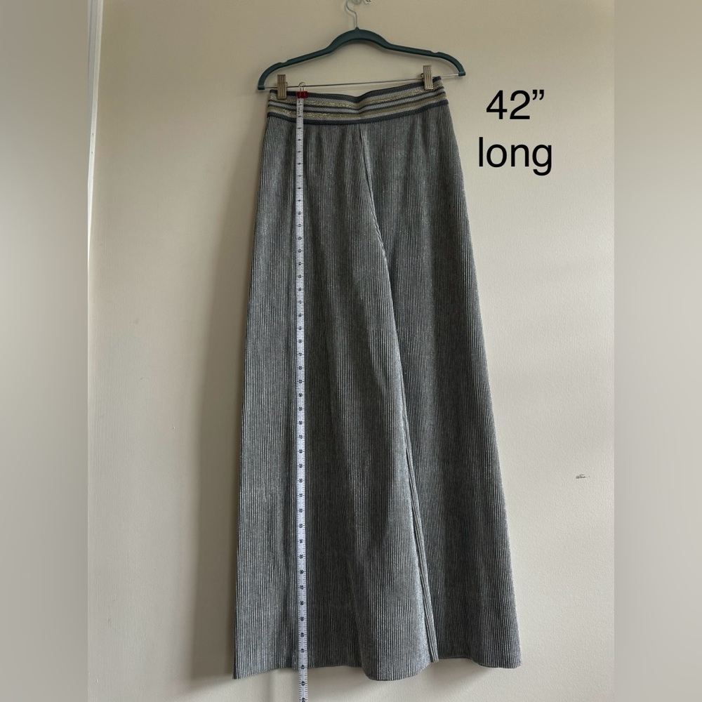 Silver & Blue Metallic Plisse Co-Ord Set - Picture 9 of 13